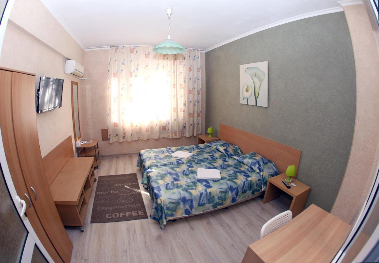 Colored House Apartments Sofia Exterior photo